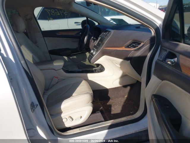 5LMCJ2A98FUJ25129 Lincoln MKC
