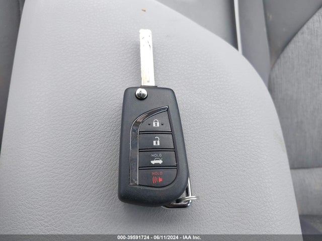 Toyota CAMRY LE 2024 4T1C11AK1RU903548 Image 11