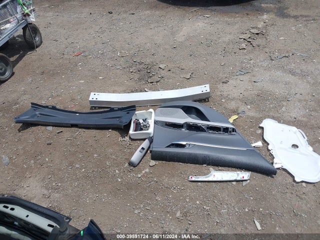 Toyota CAMRY LE 2024 4T1C11AK1RU903548 Image 12