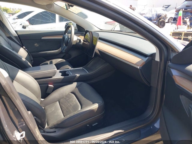 2023 TESLA MODEL 3 5YJ3E1EA3PF651379 Photo 4