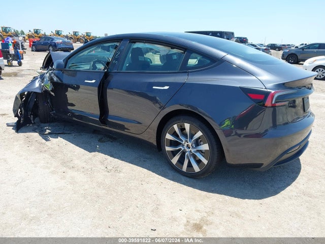 2024 TESLA MODEL 3 5YJ3E1EA2RF751637 Photo 2
