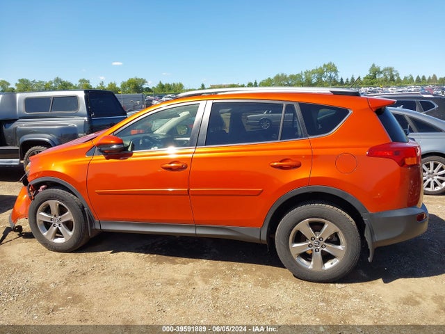 Toyota Rav4 Xle 2015 JTMRFREV8FD167268 Image 14