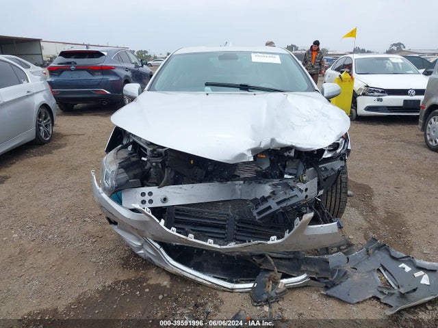 Chevrolet VOLT LT 2018 1G1RC6S57JU114879 Image 11