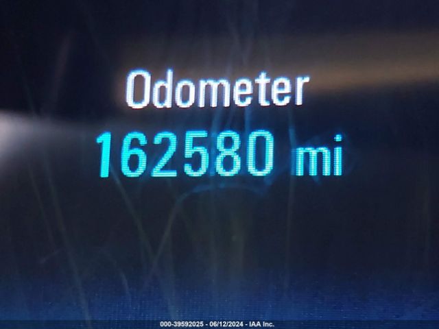 1G11D5SL1FF172663 Chevrolet MALIBU 2LT