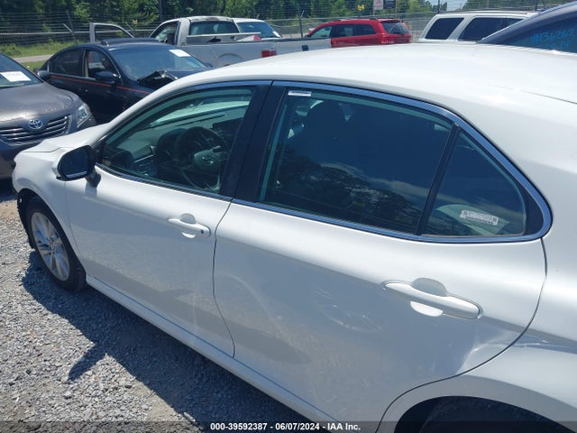 Toyota CAMRY LE 2023 4T1C11AK7PU103740 Image 15