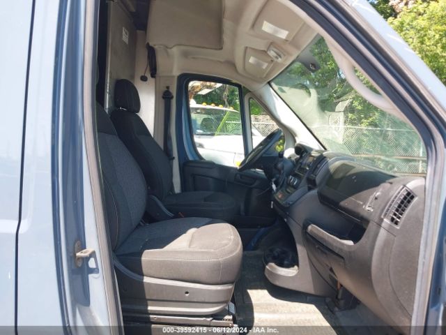 3C6URVJG6KE564348 RAM Promaster 3500 Cargo Van High Roof 159 Wb Ext