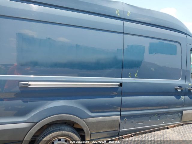 1FTBR3X80LKA55603 Ford Transit-250 Cargo Van