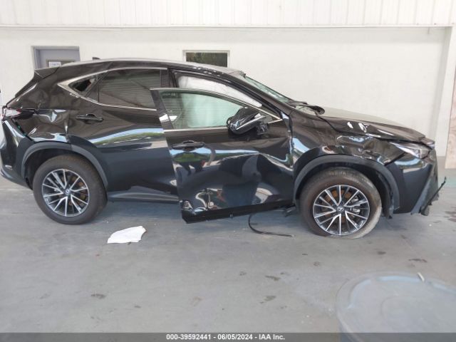 2T2ADCAZ5RC012067 Lexus NX 250