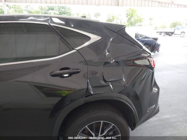 2T2ADCAZ5RC012067 Lexus NX 250