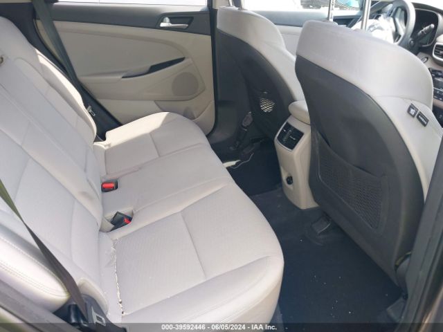KM8J3CAL4MU320566 Hyundai TUCSON SEL