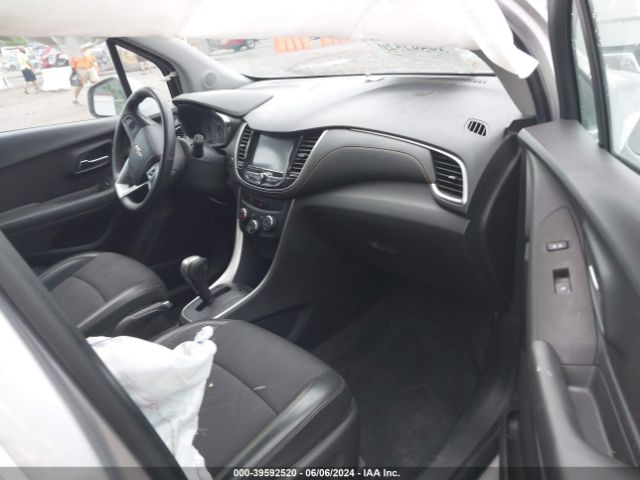 KL7CJLSB8HB167665 Chevrolet Trax Lt