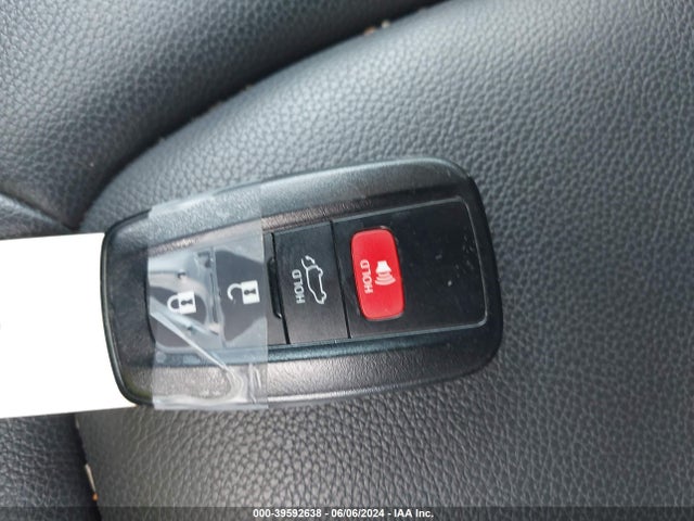 Toyota Highlander Xle 2022 5TDGZRAH3NS102572 Image 11