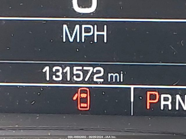 2GNAXSEV7J6285389 Chevrolet EQUINOX LT