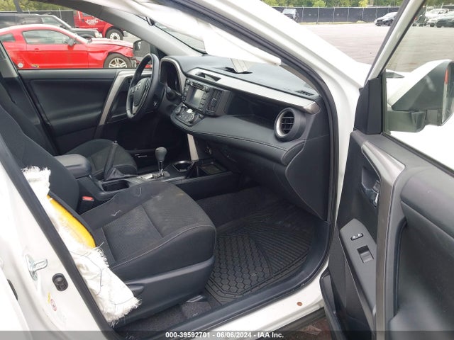 Toyota Rav4 Xle 2016 JTMRFREV5GJ102087 Image 5