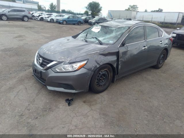 1N4AL3AP6HN326026 Nissan Altima 2.5 S