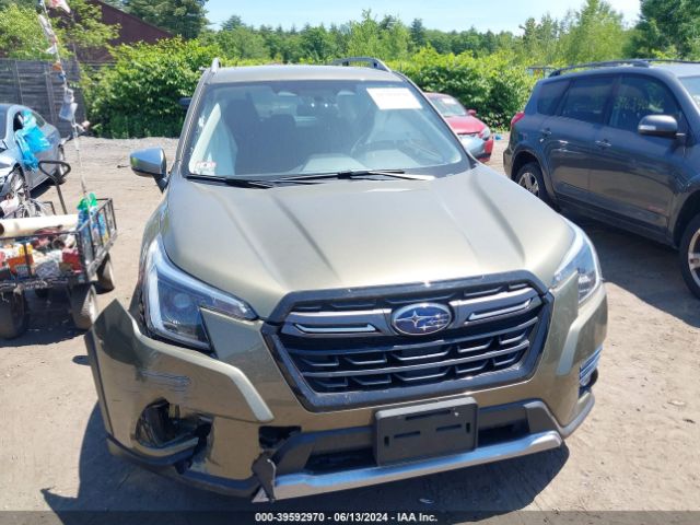 JF2SKARC8NH481146 Subaru Forester Touring