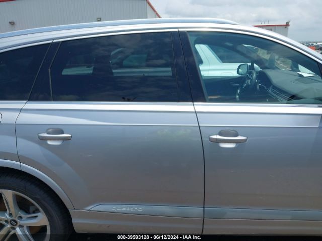 WA1VAAF73KD025154 Audi Q7 55 Premium