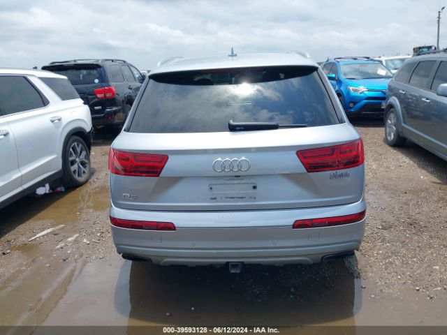 WA1VAAF73KD025154 Audi Q7 55 Premium