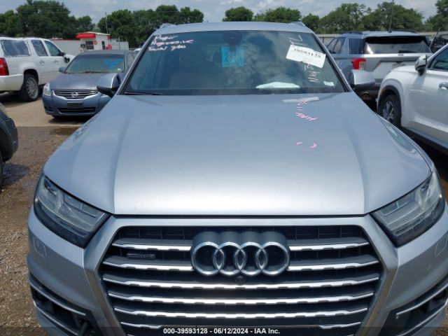 WA1VAAF73KD025154 Audi Q7 55 Premium