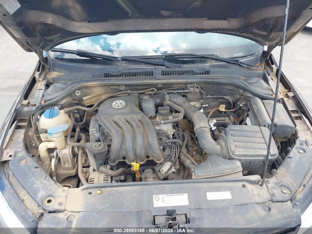 3VW2K7AJ4EM316330 Volkswagen Jetta 2.0l S