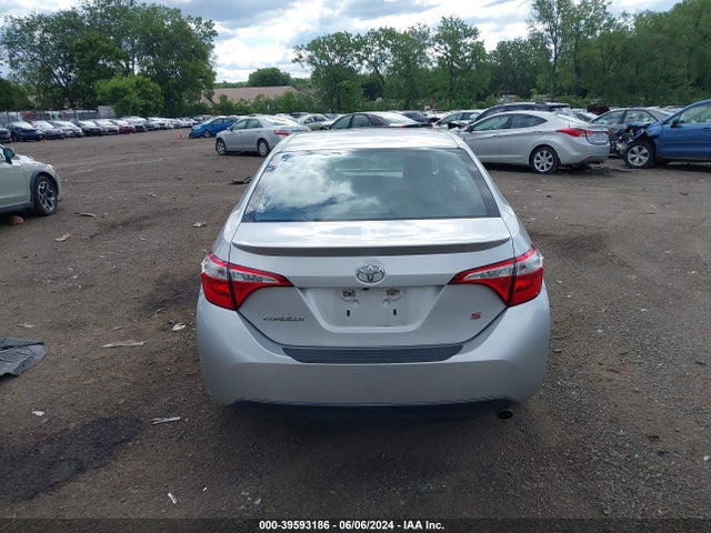 Toyota Corolla S 2015 5YFBURHE4FP200430 Image 16