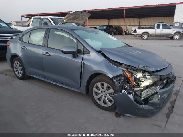 Toyota COROLLA LE 2022 JTDEPMAE0N3015770 main image
