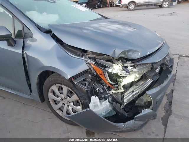 Toyota COROLLA LE 2022 JTDEPMAE0N3015770 Image 17