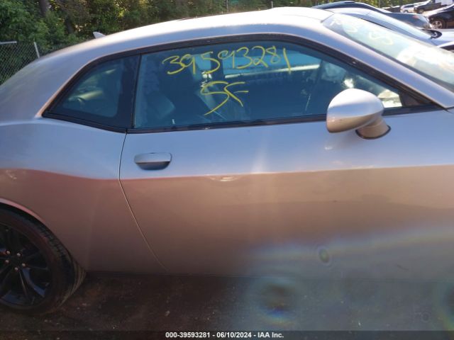 2C3CDZAG2GH113914 Dodge Challenger Sxt Plus