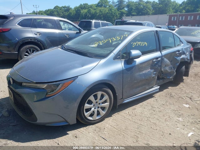 Toyota COROLLA LE 2022 JTDEPMAE1N3029256 Image 2
