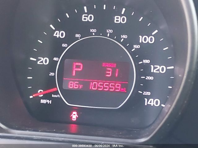 KNDJN2A24F7809695 KIA Soul