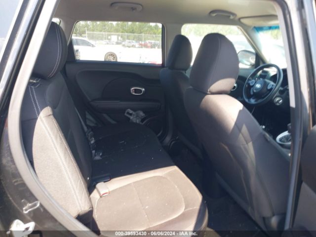 KNDJN2A24F7809695 KIA Soul