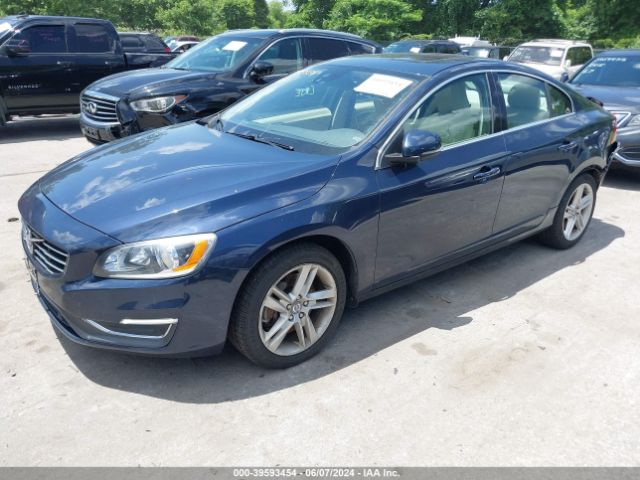 YV1612TK0F2349683 Volvo S60 T5 Premier