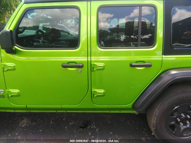 1C4HJXDG9LW147063 Jeep Wrangler Unlimited Sport 4x4