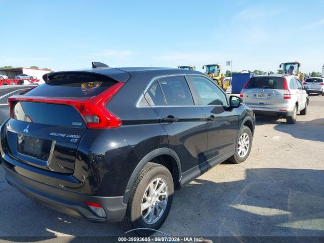 JA4AT3AA9JZ067501 Mitsubishi Eclipse Cross Es