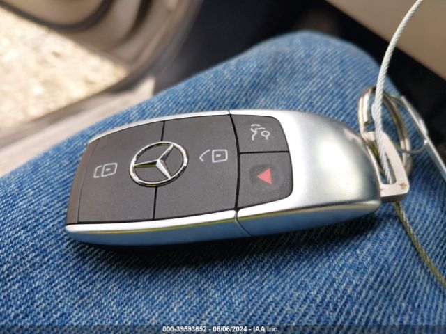 WDD3G4FB5LW036511 Mercedes-Benz A 220 4matic