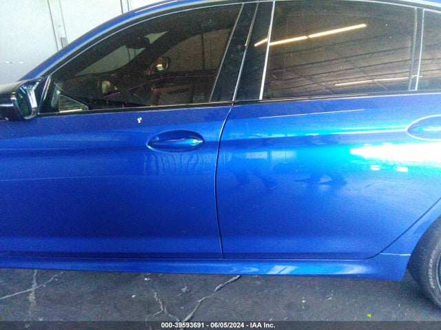BMW M5 2022 WBS83CH03NCH59436 Image 15