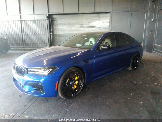 BMW M5 2022 WBS83CH03NCH59436 Image 2