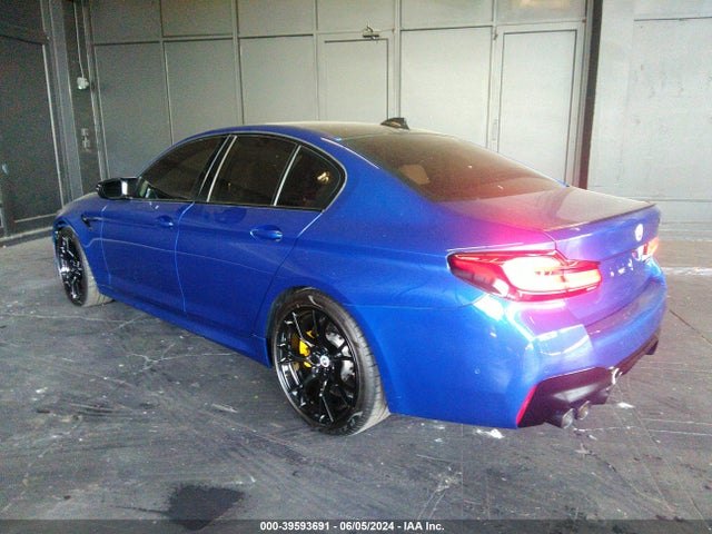 BMW M5 2022 WBS83CH03NCH59436 Image 3