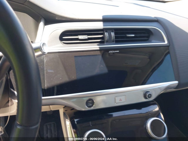 Jaguar I-pace First Edition/hse 2019 SADHD2S14K1F68667 Image 18