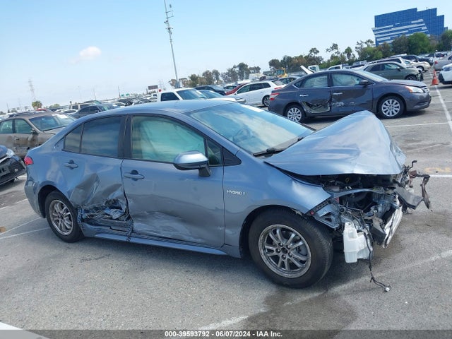 Toyota Corolla Hybrid Le 2021 JTDEAMDE3MJ016712 Image 13