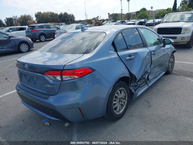 Toyota Corolla Hybrid Le 2021 JTDEAMDE3MJ016712 Image 4