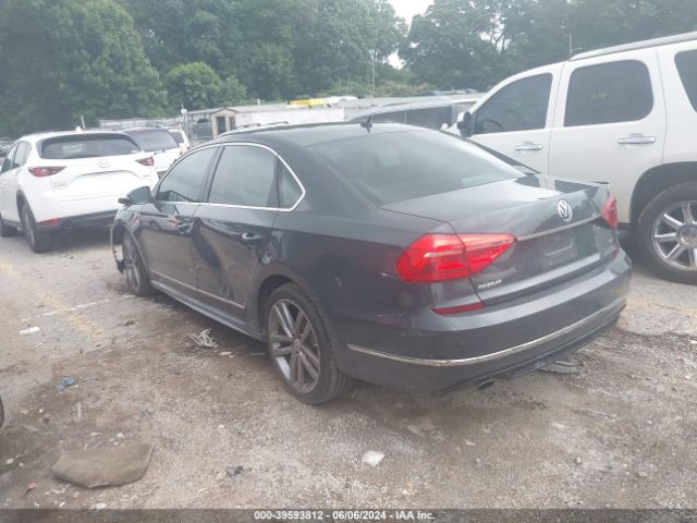 1VWAT7A32GC034332 Volkswagen Passat 1.8t R-line