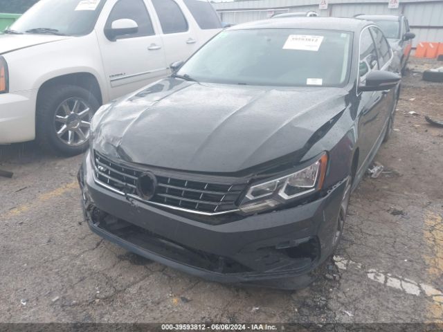 1VWAT7A32GC034332 Volkswagen Passat 1.8t R-line