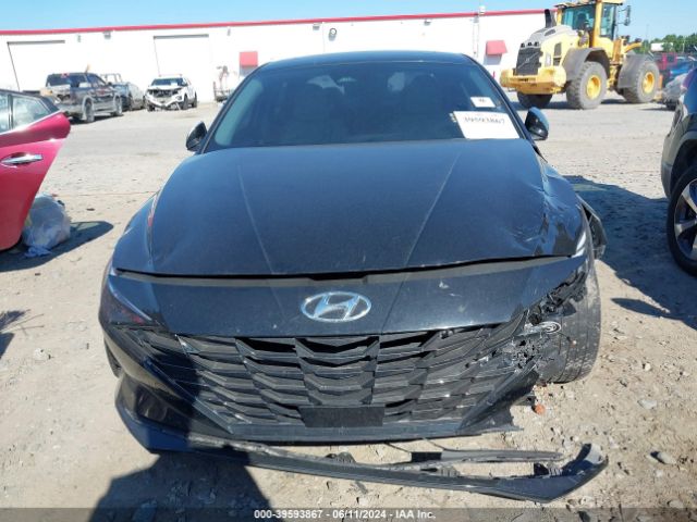 KMHLP4AG2PU497675 Hyundai Elantra Limited