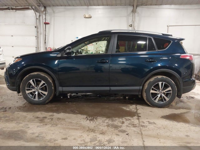 Toyota Rav4 Xle 2018 JTMRFREV6JJ738864 Image 14
