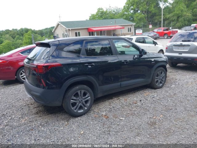 KNDEPCAA0M7184864 KIA Seltos Lx