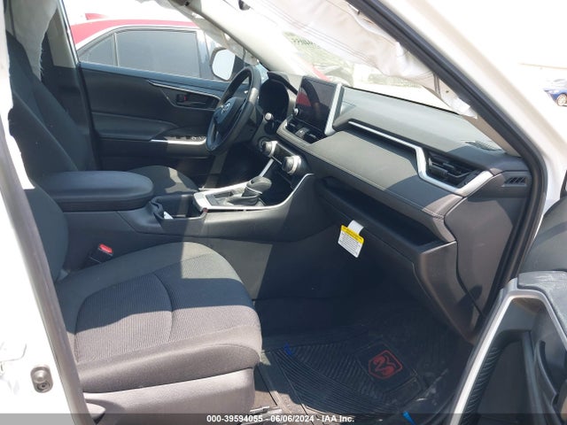 Toyota RAV4 LE 2023 2T3H1RFV6PW287177 Image 5