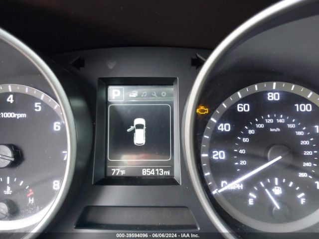 KM8SMDHF6HU225133 Hyundai Santa Fe Se