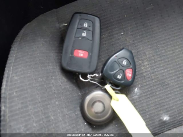 2019 TOYOTA C-HR NMTKHMBX7KR090975 Photo 10