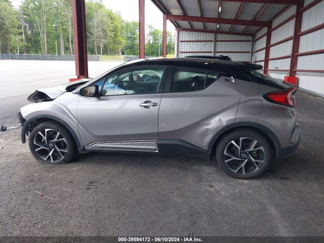 Toyota C-HR XLE 2019 NMTKHMBX7KR090975 Image 15